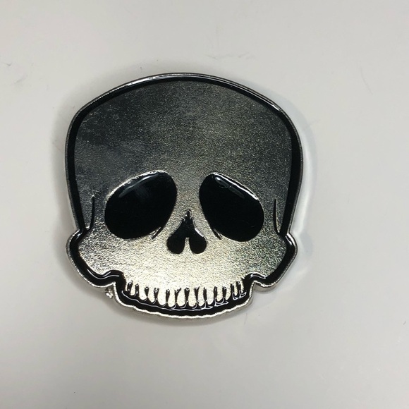 Deadly Dames by Micheline Pitt silver and black skull clothing clip rare - Picture 10 of 12